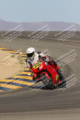 media/Oct-08-2023-CVMA (Sun) [[dbfe88ae3c]]/Race 3 Amateur Supersport Middleweight/